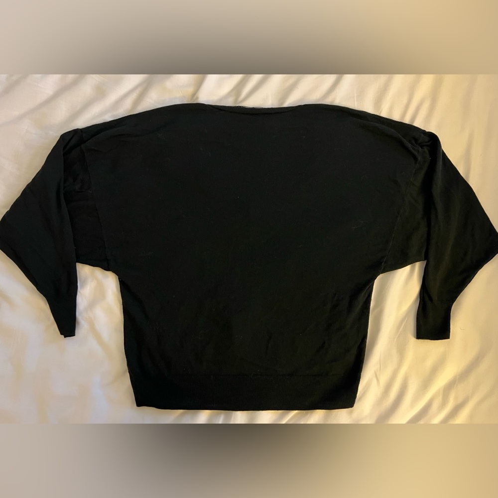 CABI Union V-Neck lightweight knit sweater , Small - Picture 2 of 8